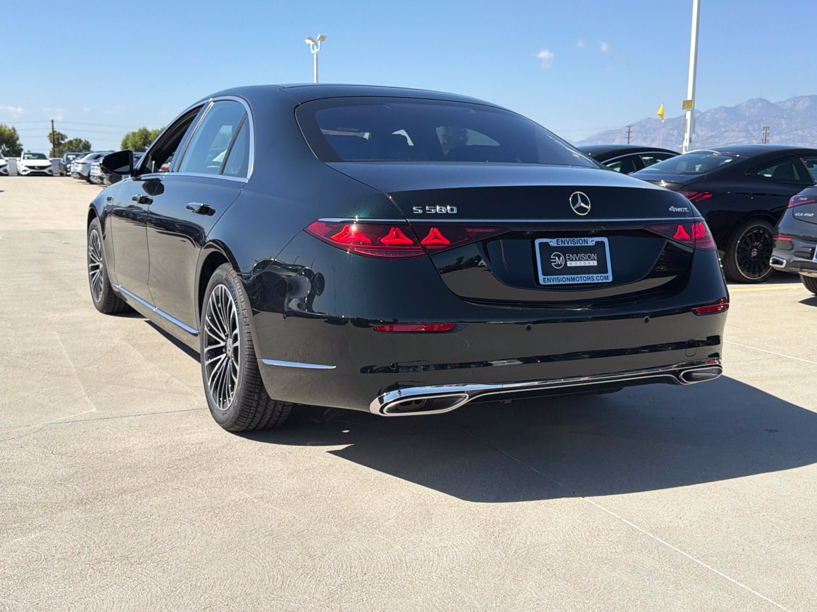 New 2027 Mercedes-Benz S 580 4MATIC Sedan image 8