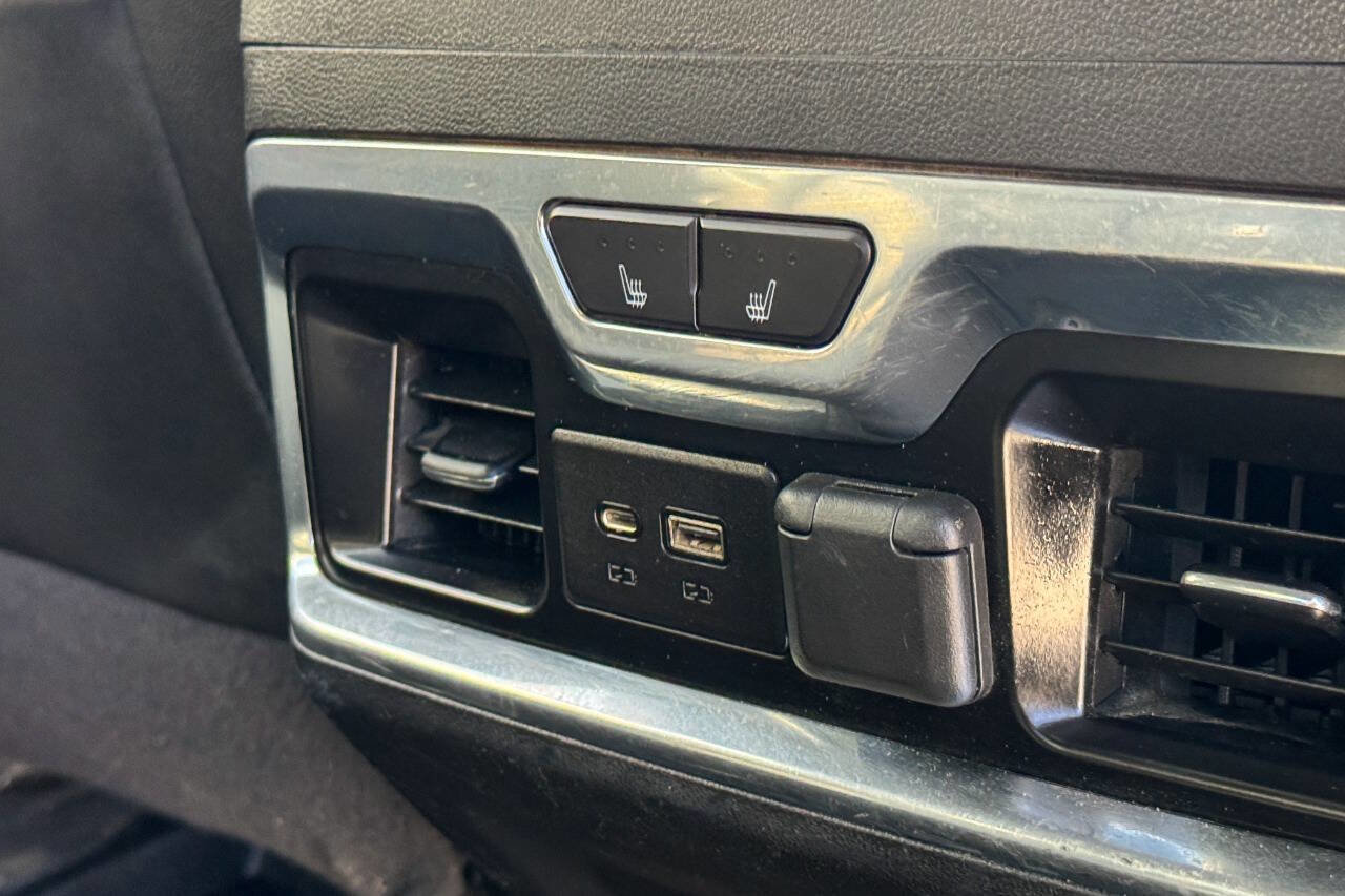 Used 2020 Chevrolet Silverado 3500 LTZ w/ LTZ Plus Package image 19