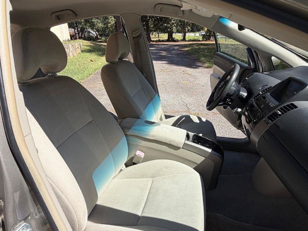 Used 2007 Toyota Prius w/ Pkg 2 FWD image 22