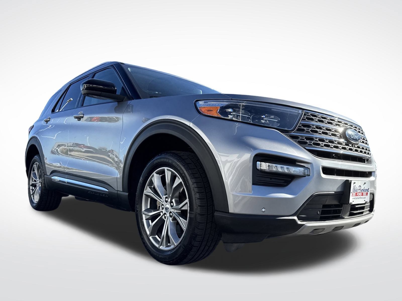 Certified 2022 Ford Explorer Limited AWD/4WD image 5