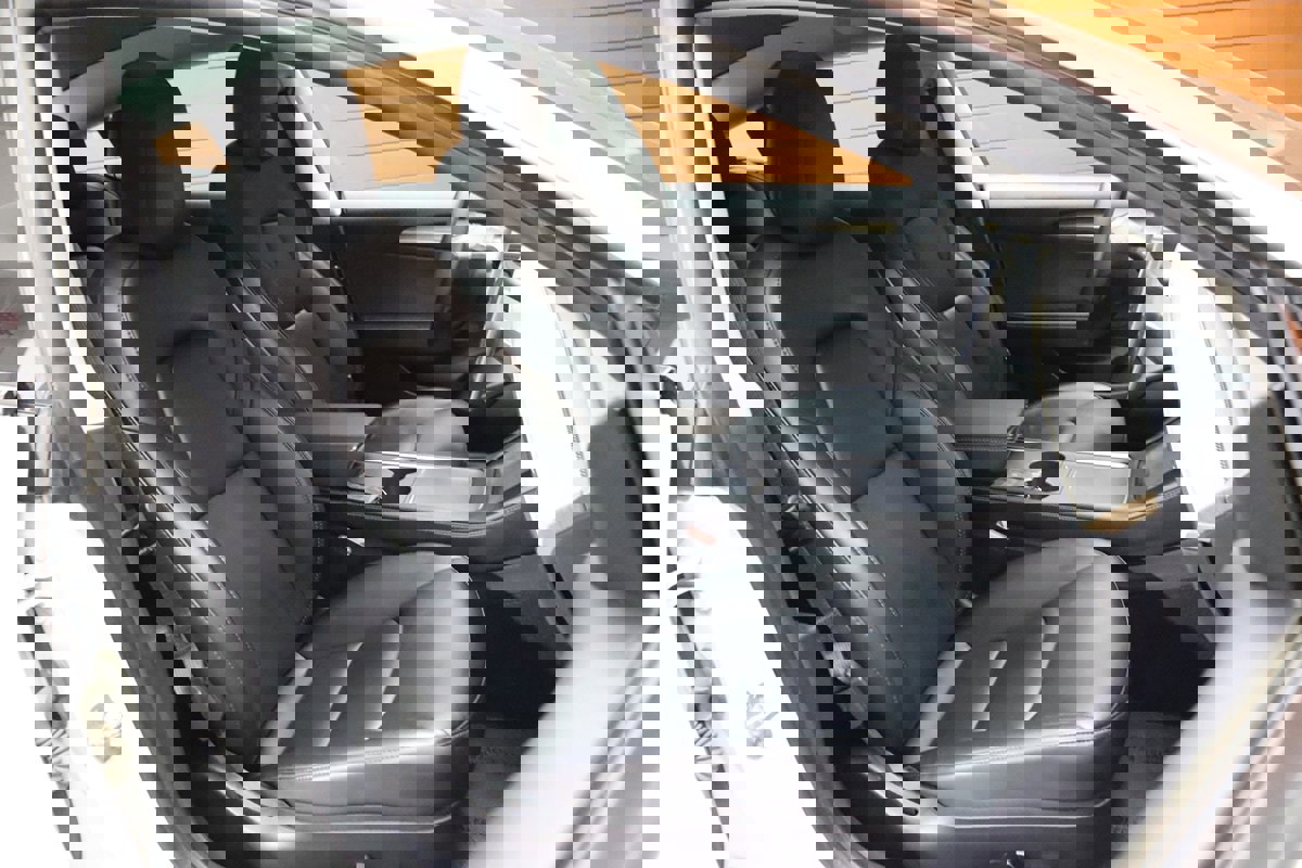 Used 2023 Tesla Model 3 Standard Range image 59
