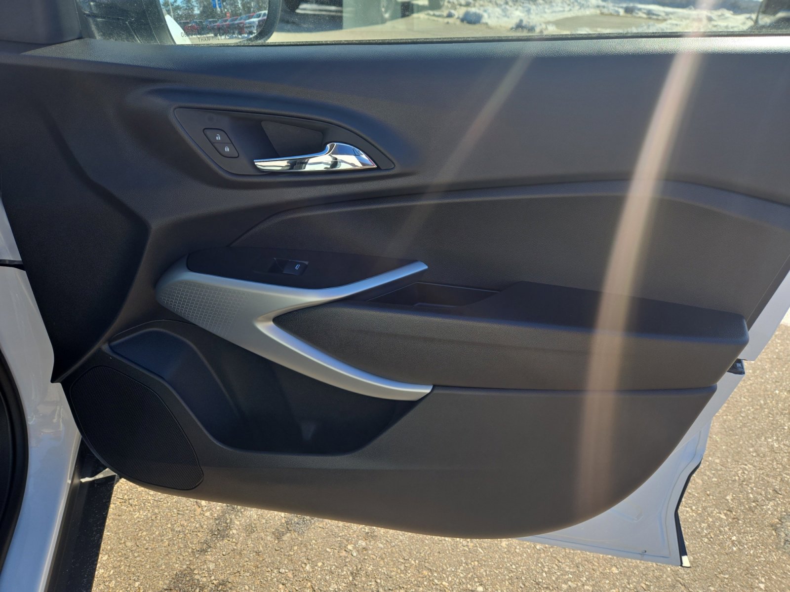 New 2026 Chevrolet Trax LS w/ LS Convenience Package FWD image 27