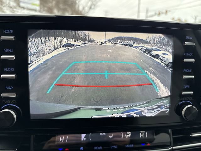 Used 2023 Toyota Sienna XSE image 27