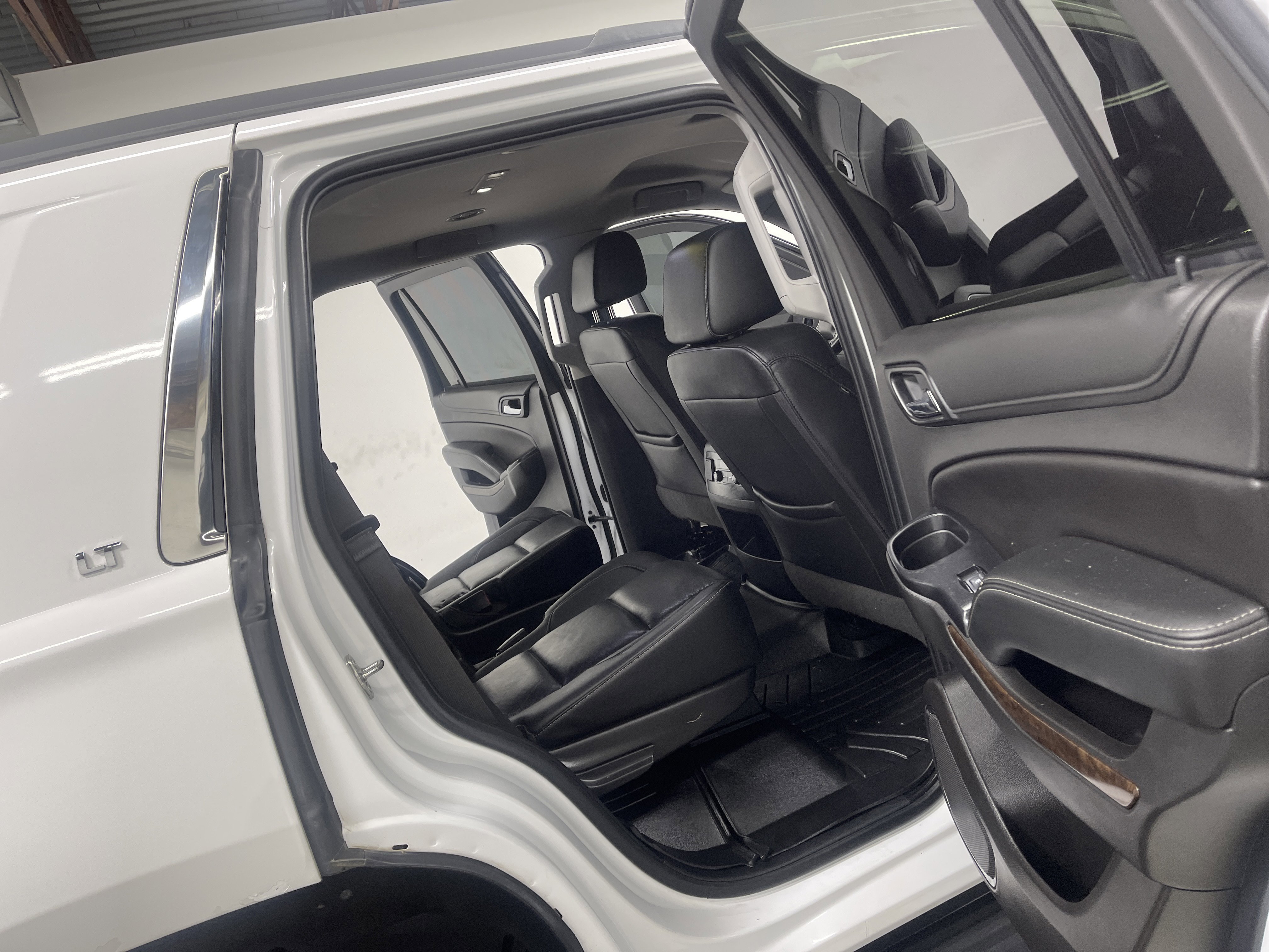 Used 2020 Chevrolet Tahoe LT AWD/4WD image 19