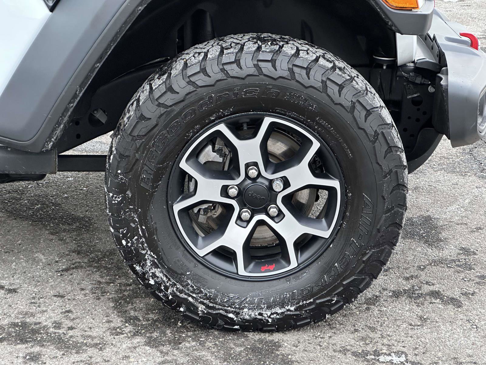 Used 2022 Jeep Wrangler Unlimited Rubicon w/ LED Lighting Group image 8