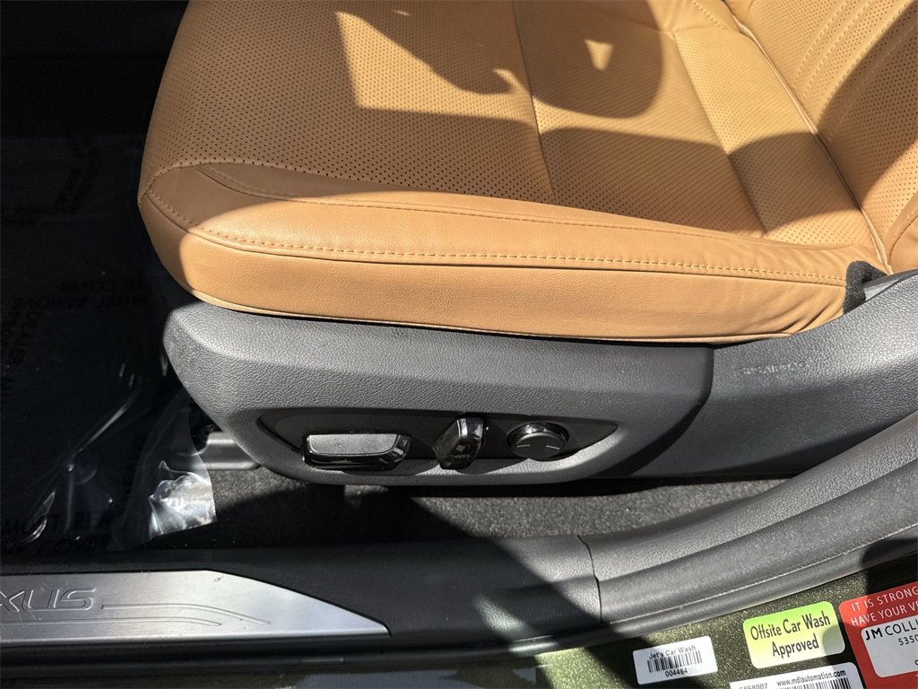 Used 2023 Lexus NX 250 FWD w/ Towing Package (2000 Lbs) image 42