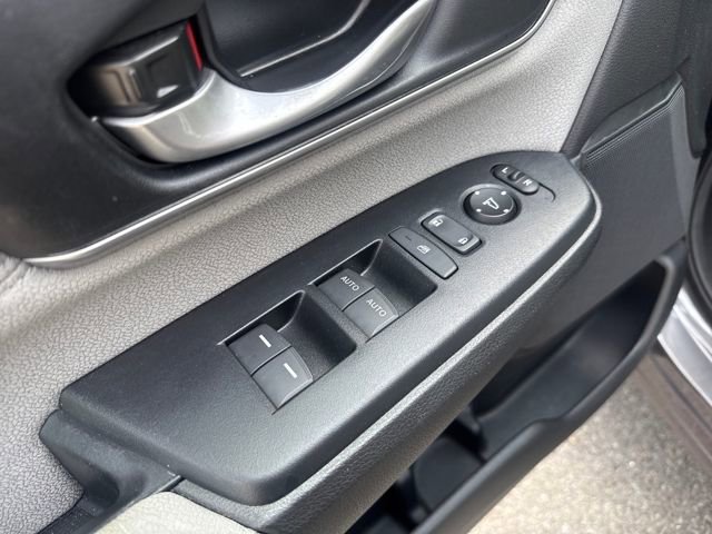 Used 2019 Honda CR-V EX image 10