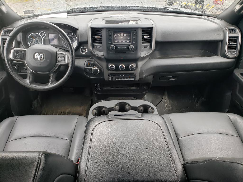 Used 2022 RAM 2500 Tradesman w/ Chrome Appearance Group image 12