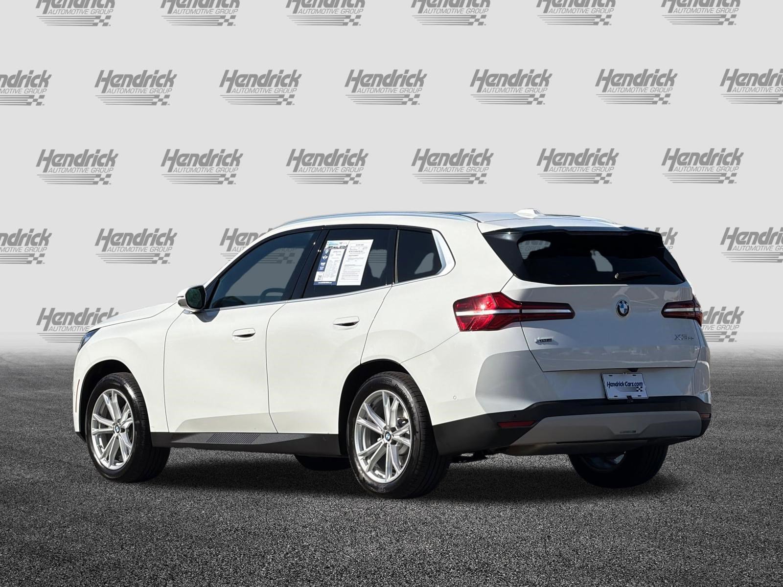 Used 2025 BMW X3 xDrive30i w/ Premium Package image 7