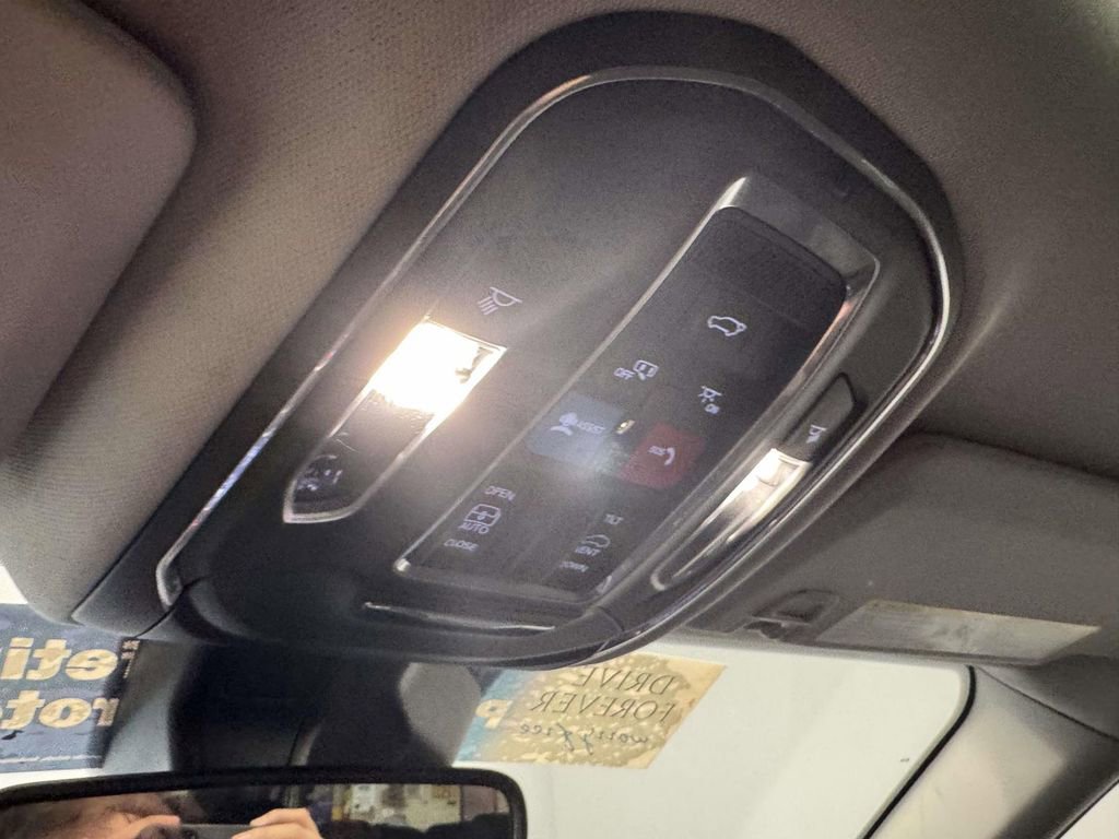 Used 2023 Jeep Grand Cherokee L Laredo w/ Luxury Tech Group I image 24