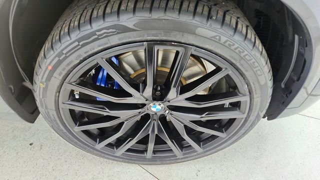 Used 2023 BMW X5 M50i w/ Executive Package image 60