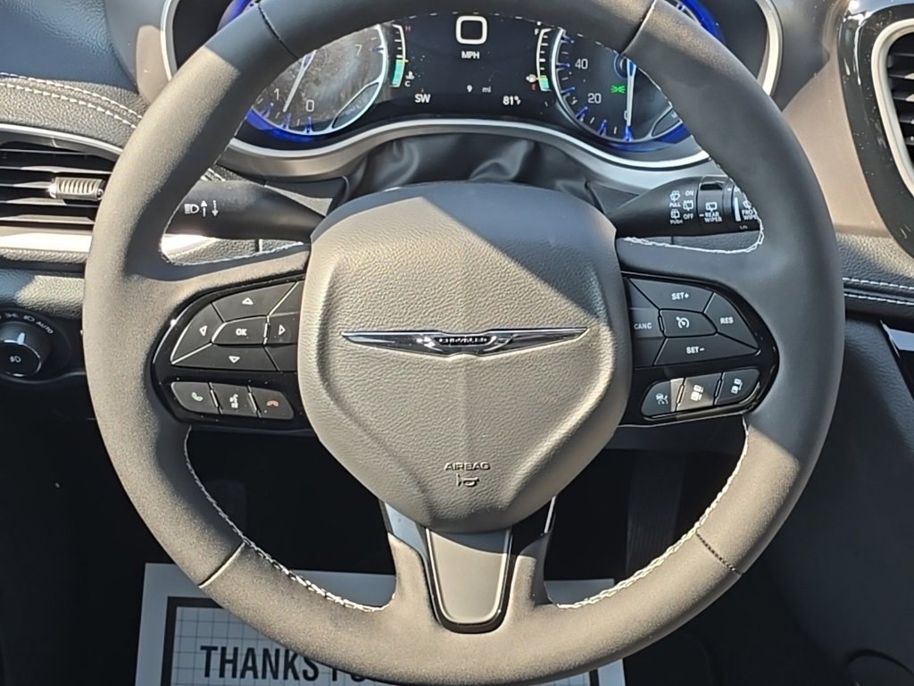 New 2026 Chrysler Pacifica Select image 25