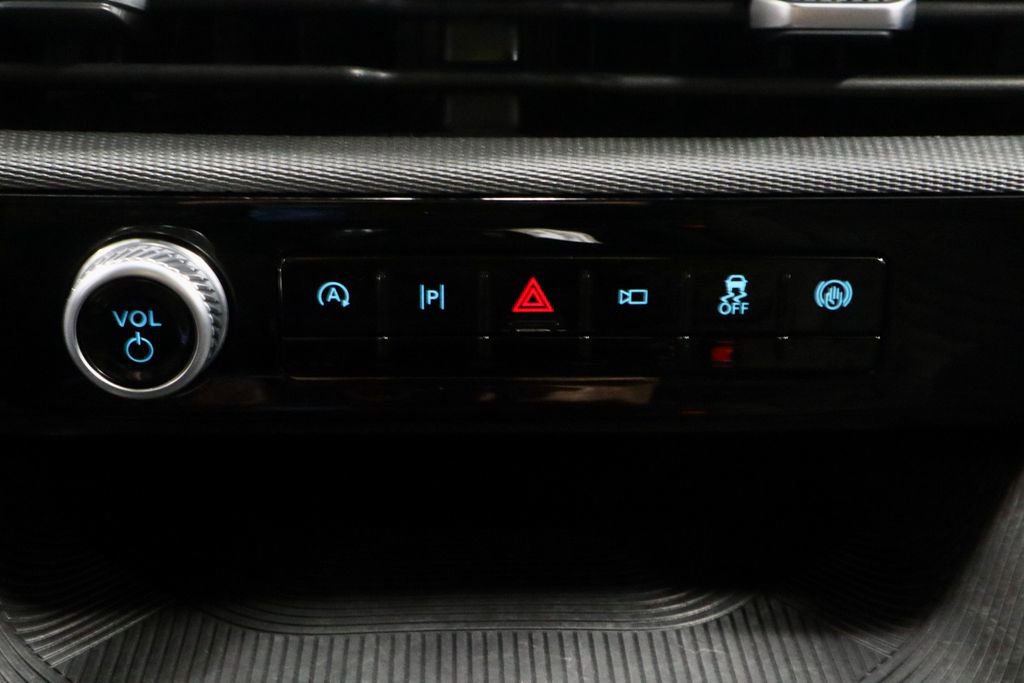 Used 2025 Ford Explorer ST-Line image 30