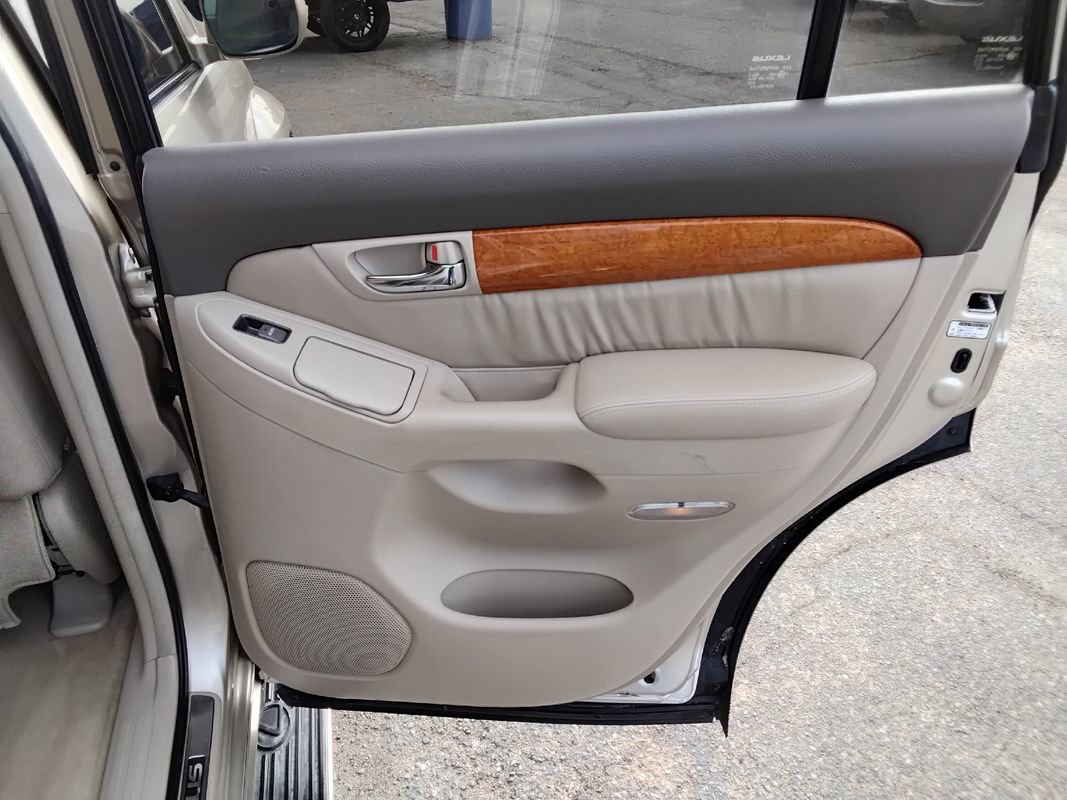 Used 2007 Lexus GX 470 image 17