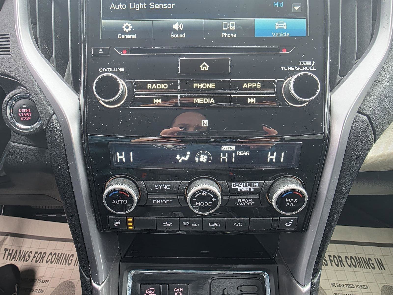 Used 2021 Subaru Ascent Premium w/ Convenience Package image 16