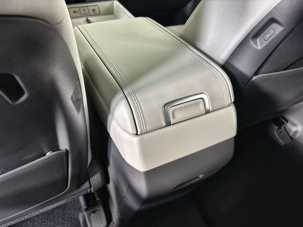 New 2026 Hyundai Santa Fe SE FWD image 22