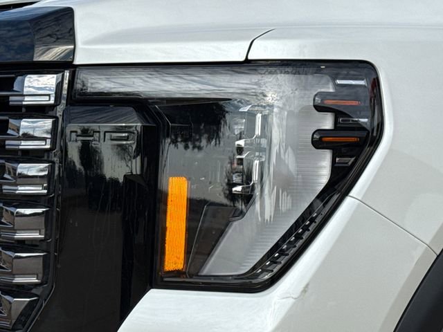Used 2025 GMC Sierra 3500 Denali Ultimate image 3
