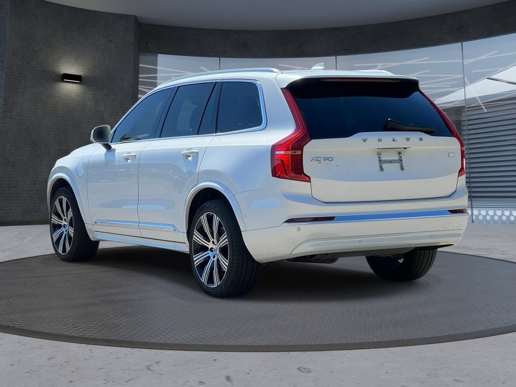 Used 2024 Volvo XC90 T8 Plus w/ Protection Package AWD/4WD image 3