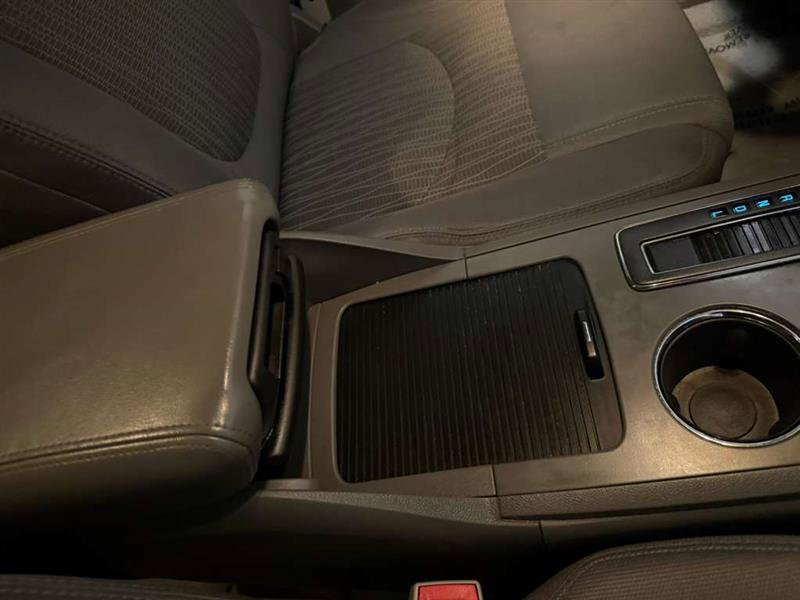 Used 2016 Chevrolet Traverse LS image 25