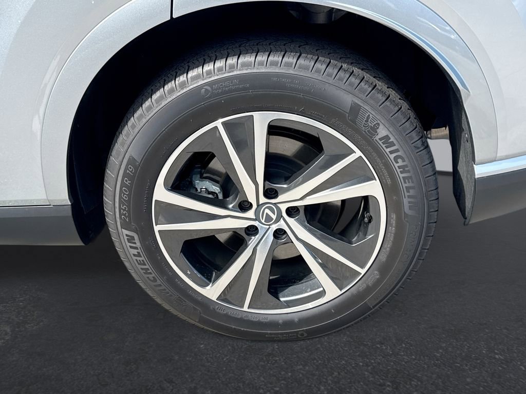 Used 2026 Lexus RX 350 FWD w/ Accessory Package (Z1) image 31