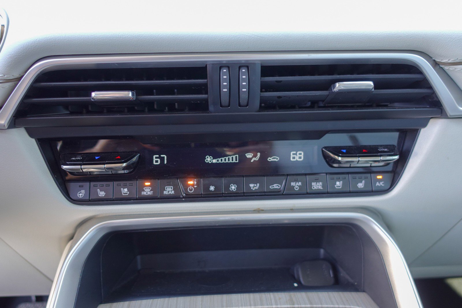 Certified 2024 MAZDA CX-90 Plug-In Hybrid w/ Premium Plus image 20