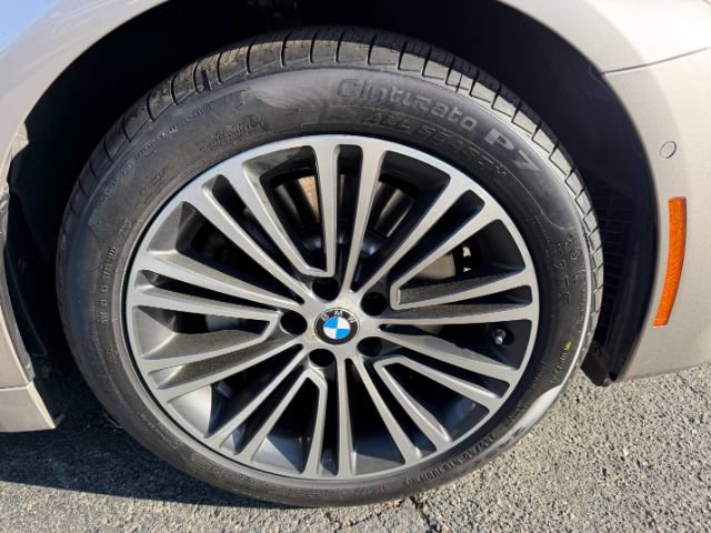 Used 2018 BMW 530i xDrive image 18