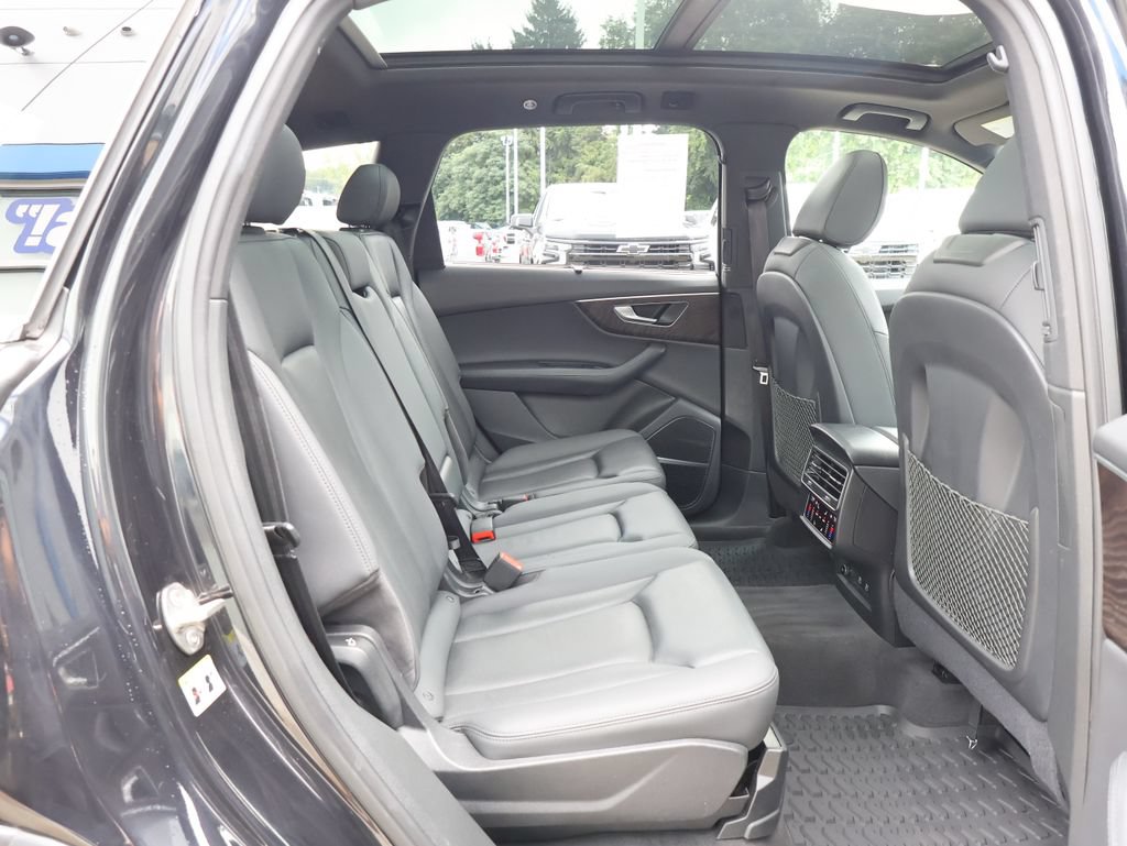 Used 2021 Audi Q7 3.0T Premium Plus w/ Executive Package AWD/4WD image 36