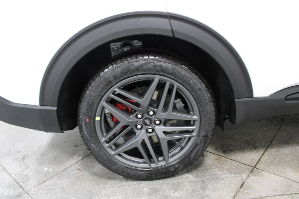 New 2026 Ford Explorer ST w/ Sun And Sound Package image 42