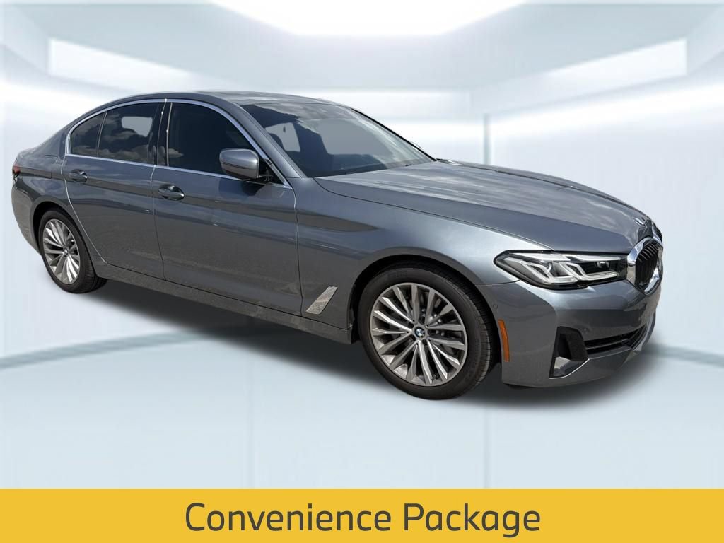 Used 2021 BMW 530i w/ Convenience Package RWD image 4