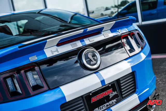 Used 2013 Ford Mustang Shelby GT500 RWD image 33