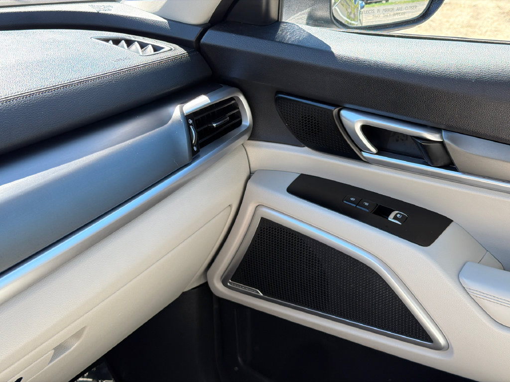 Used 2021 Kia Telluride S AWD/4WD image 35