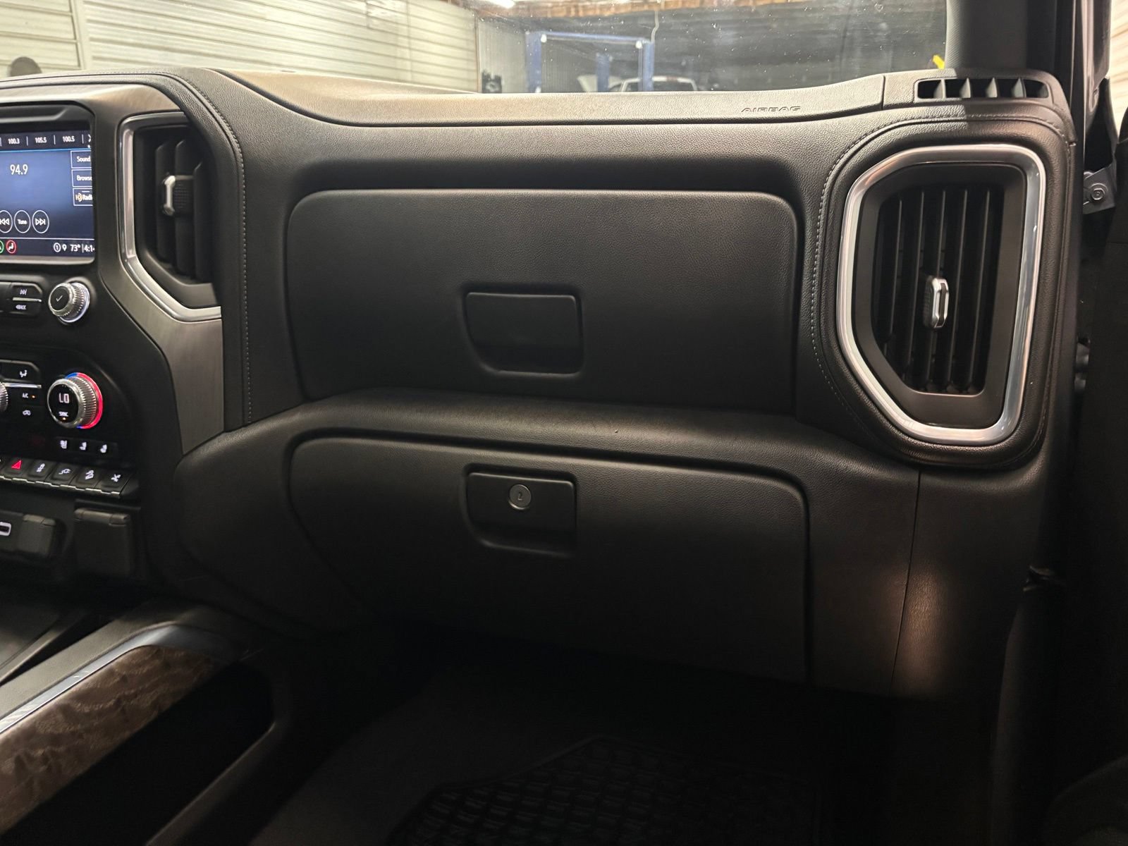 Used 2021 GMC Sierra 1500 Denali w/ Denali Ultimate Package AWD/4WD image 29
