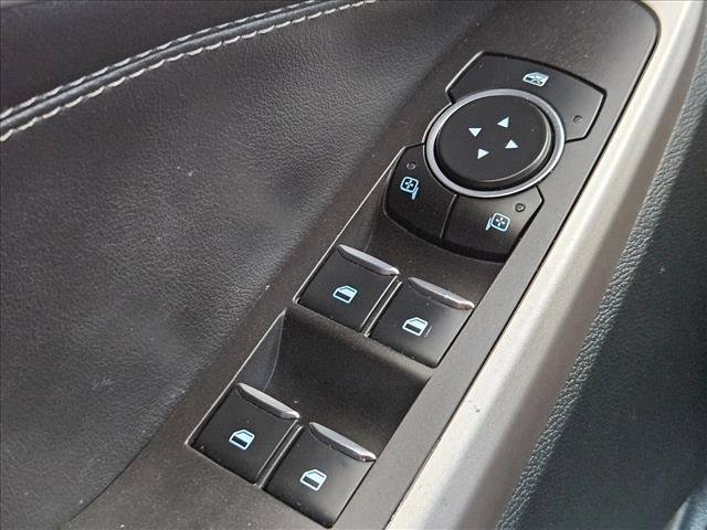 Used 2023 Ford Explorer XLT w/ Equipment Group 202A AWD/4WD image 26