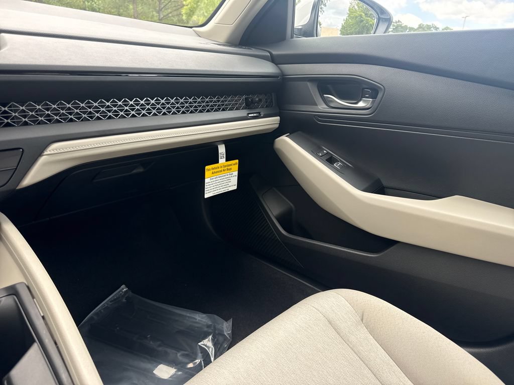 Certified 2026 Honda Accord LX image 18