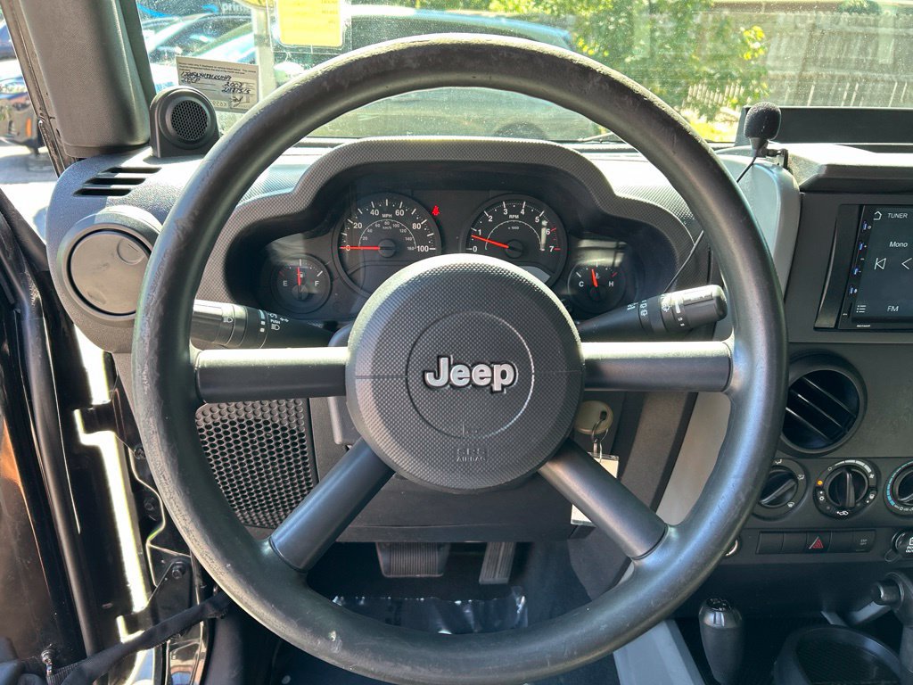 Used 2008 Jeep Wrangler X w/ Black Appearance Group AWD/4WD image 16