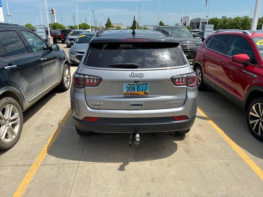 Used 2022 Jeep Compass Limited AWD/4WD image 7