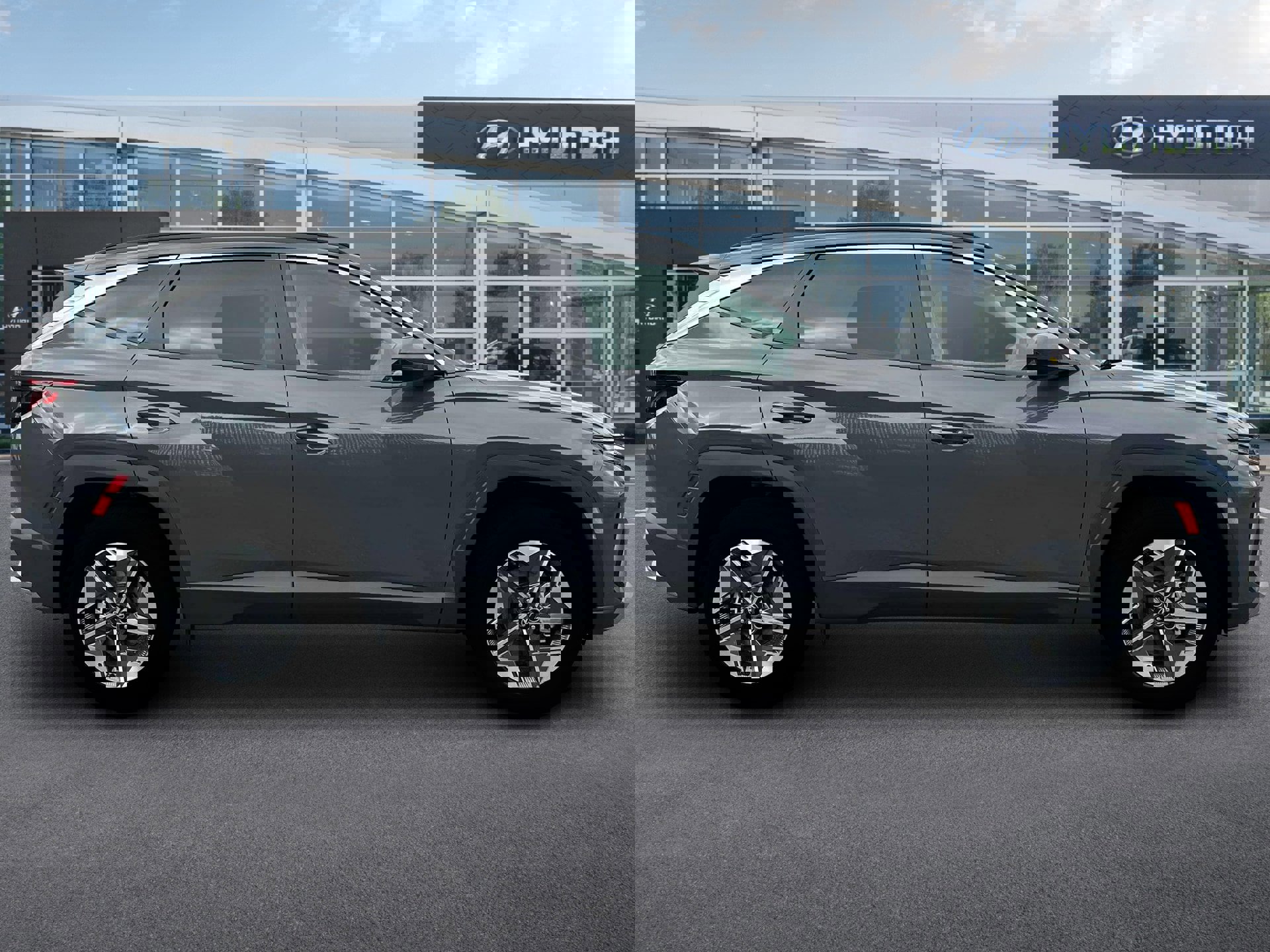 New 2026 Hyundai Tucson SEL image 9