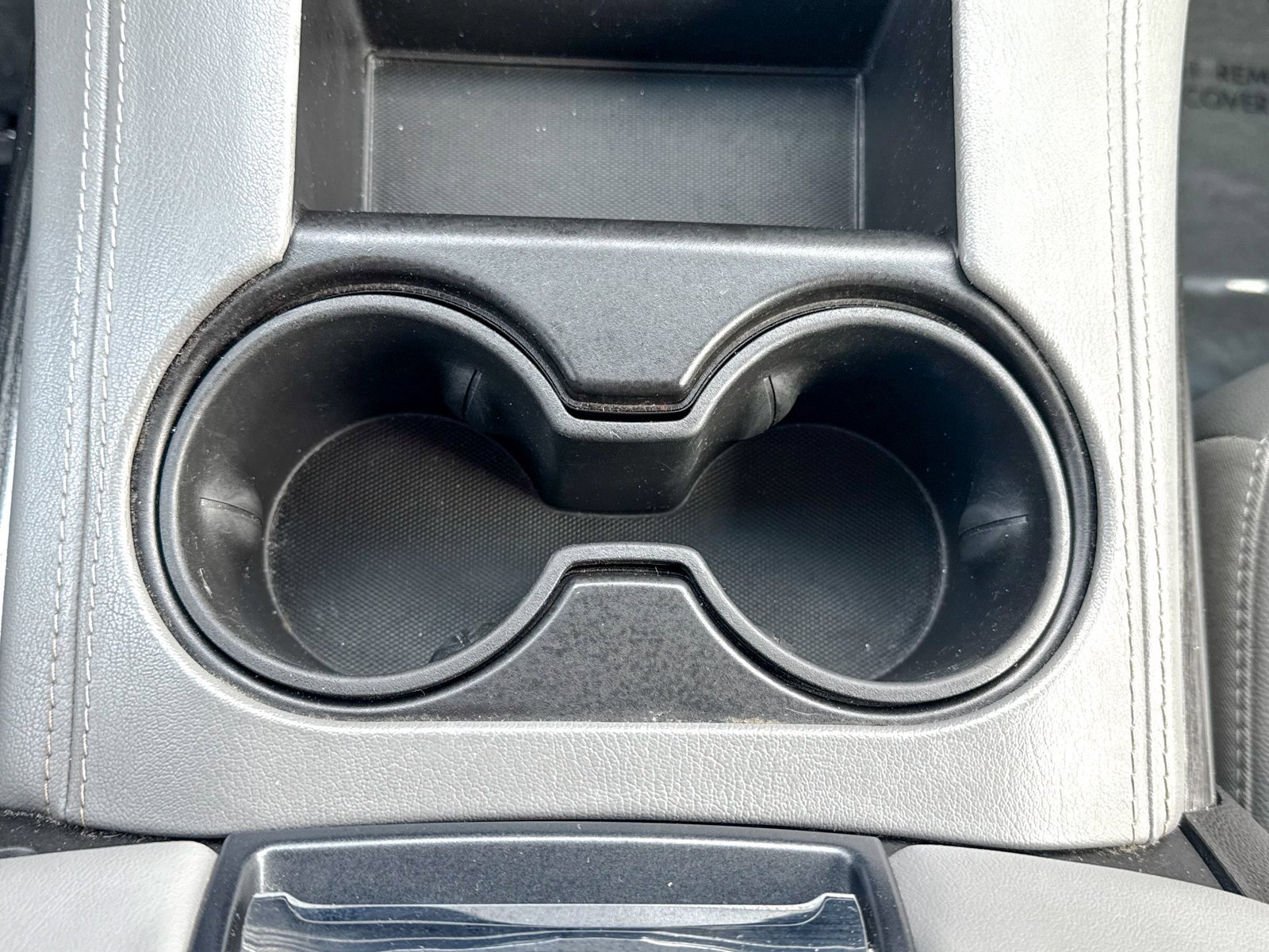 Used 2018 Chevrolet Suburban LT image 39