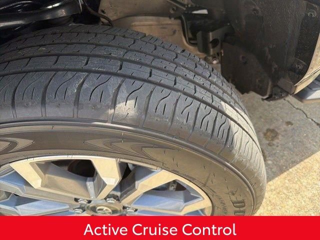 Used 2025 Toyota 4Runner Limited image 14