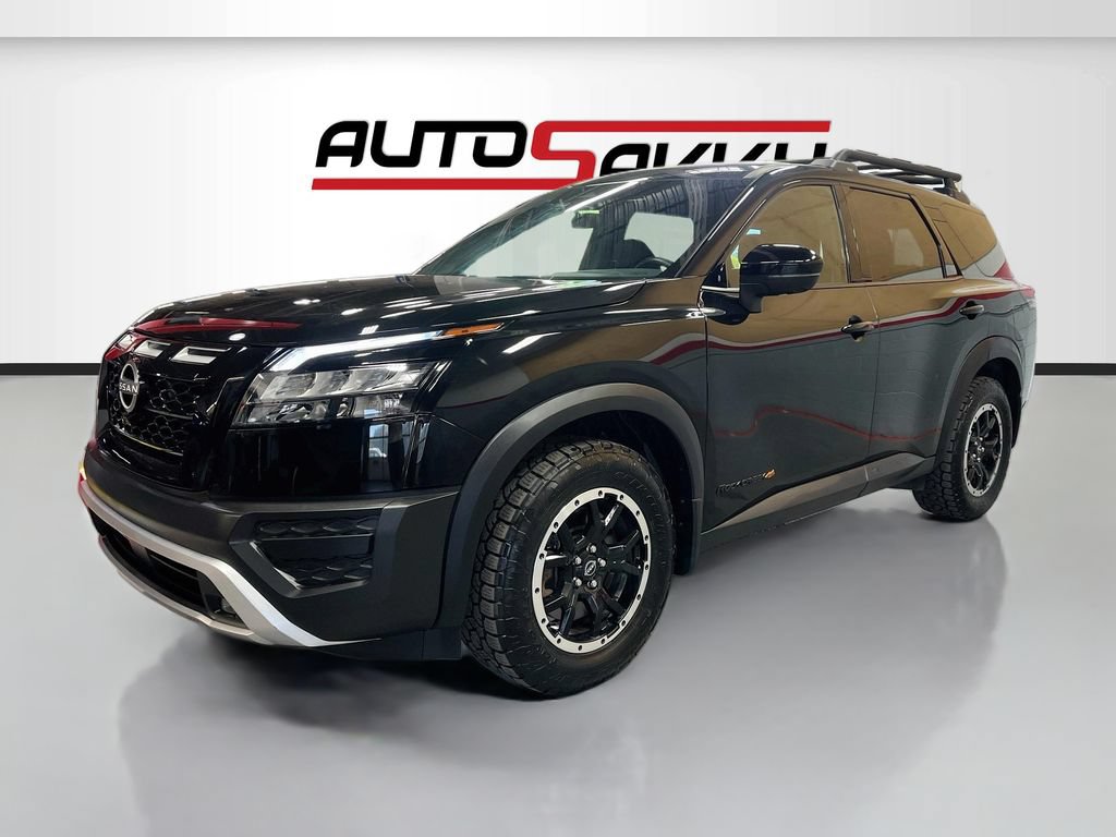 Used 2024 Nissan Pathfinder Rock Creek AWD/4WD image 3