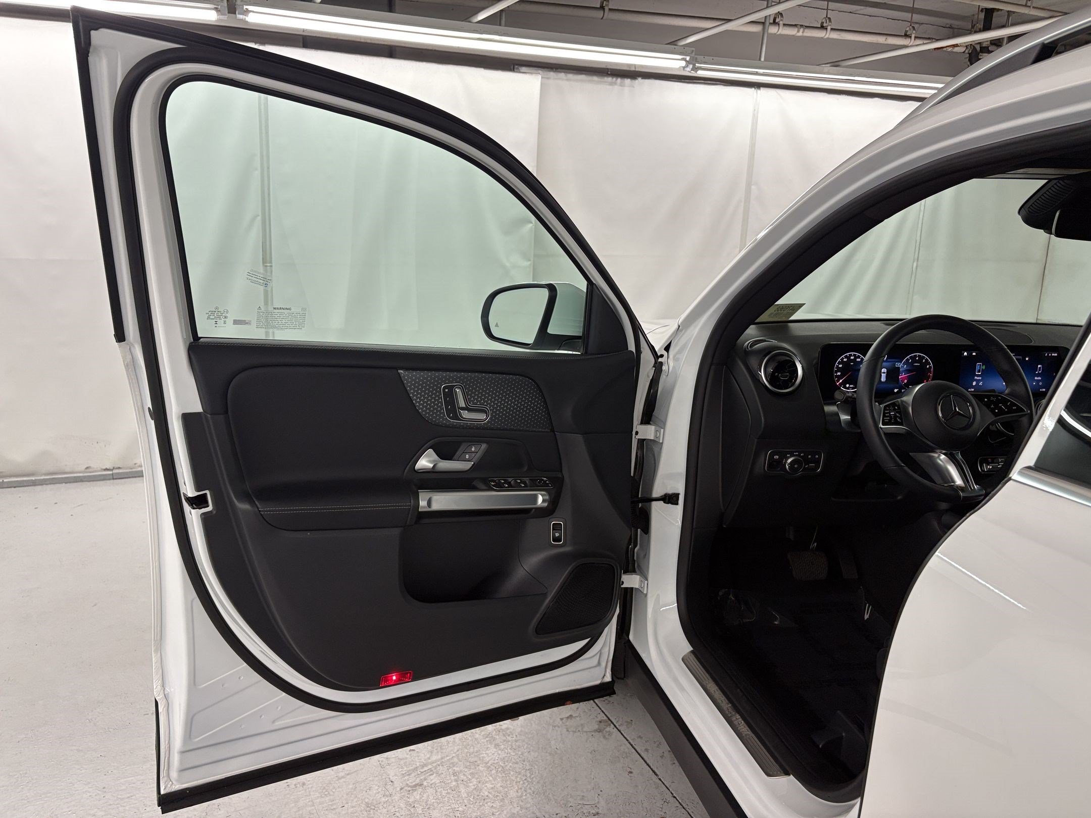 Certified 2026 Mercedes-Benz GLB 250 image 14