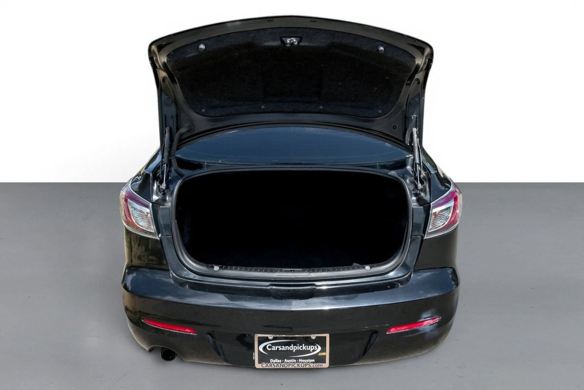 Used 2012 MAZDA MAZDA3 i Grand Touring w/ Tech Pkg FWD image 55