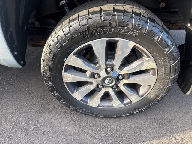 Used 2019 Toyota Tundra Limited image 26