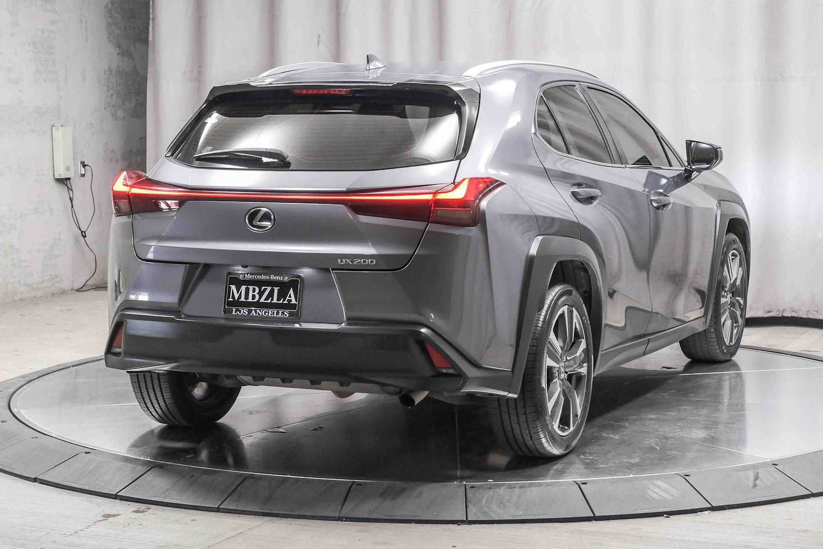 Used 2020 Lexus UX 200 w/ Accessory Package 2 FWD image 4