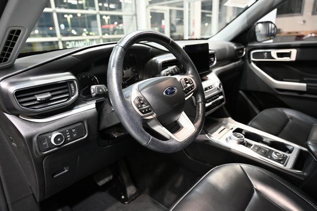 Used 2021 Ford Explorer XLT w/ Equipment Group 202A image 23