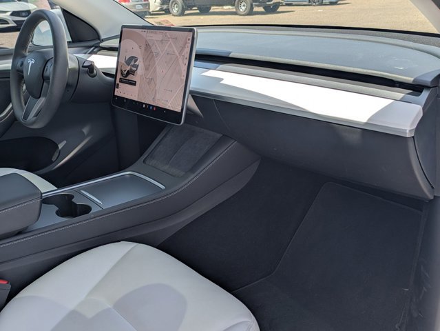 Used 2024 Tesla Model Y Long Range image 22