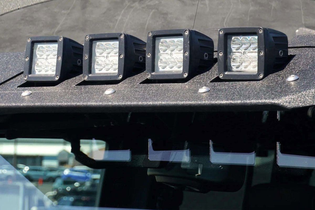 Used 2014 Jeep Wrangler Unlimited Sahara w/ Connectivity Group AWD/4WD image 14
