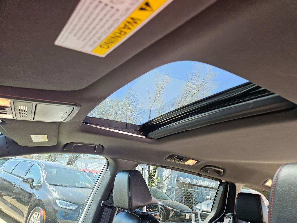 Used 2025 Honda Odyssey Sport-L image 23