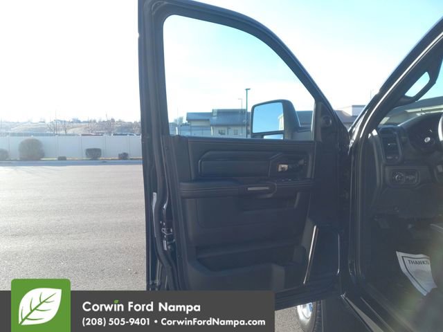 Used 2024 RAM 3500 Limited image 10