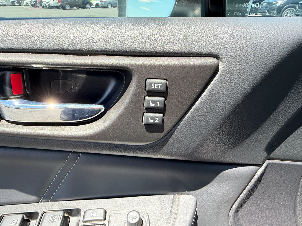 Used 2018 Subaru Outback 2.5i Limited AWD/4WD image 9